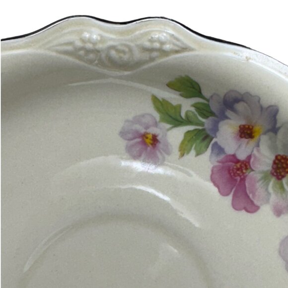 Fluffy Rose 2 Bread & Butter 6" Plates by Homer Laughlin Virginia Rose - Picture 4 of 4